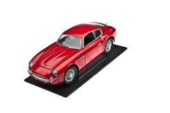 DB4 Zagato - Red 1.18 Scale Model - YM92729RD