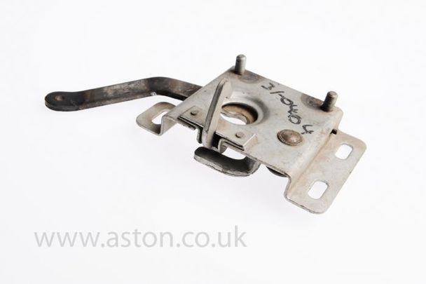 Bonnet Catch Plate And Safety Hook Assy