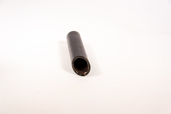 DB4 Rear Jacking Tube - 048-028-0001B