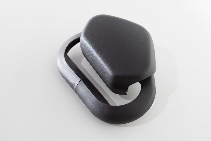 SEAT BELT CAP- DB9