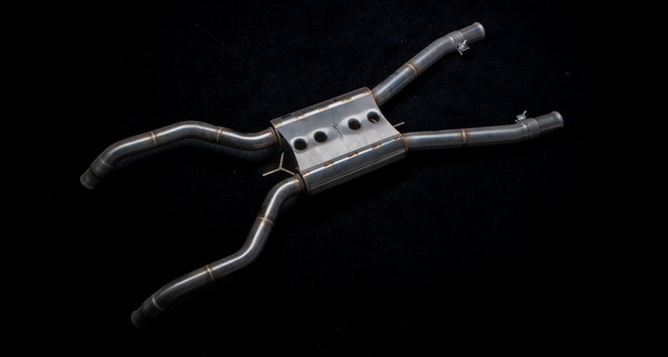 DB7 Vantage Exhaust (Centre Section) - AWAS026S