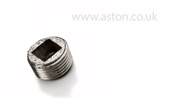 PLUG - 3/8 BSP TAPER BRASS