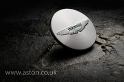 DB9 Wheel Centre Cap Set - Genuine Aston Martin - HY53-1A096-BA-PK