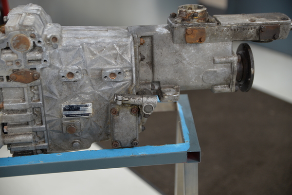 Aston Martin DBS/6 Manual 5 Speed “Dog Leg” ZF S5-24 Gearbox – For sale - PROD73634