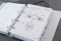 Owners Guide Vanquish 2003-2004 - 4R12-403862-AA