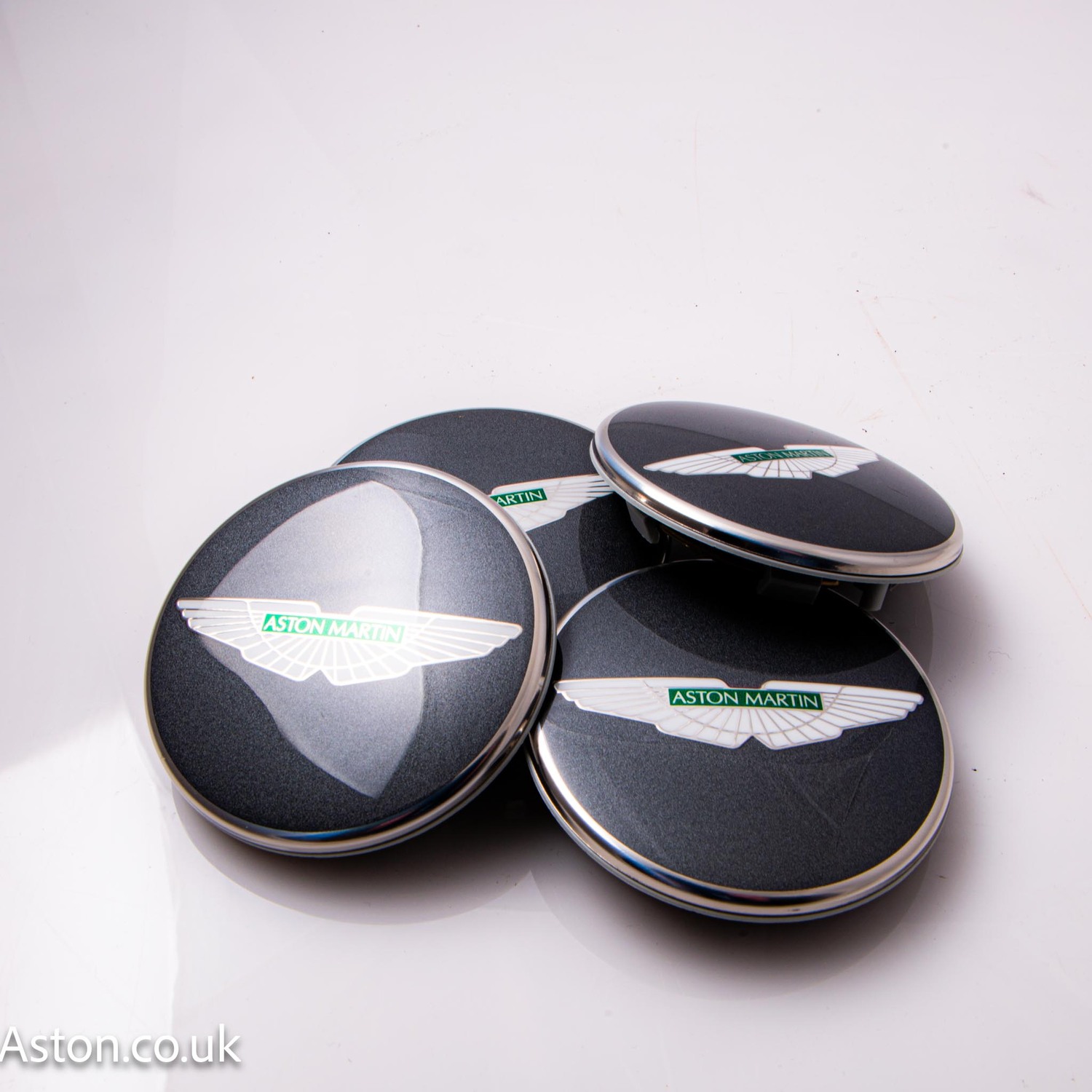 GREY/GREEN BADGE-WHL CENTRE(4)