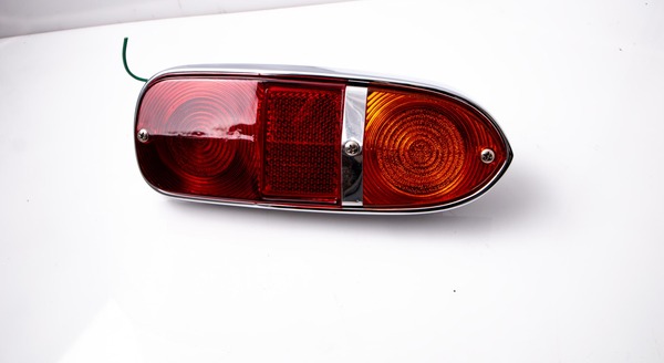 DB6 LAMP-REAR-AMBER/RED - 055-037-0350