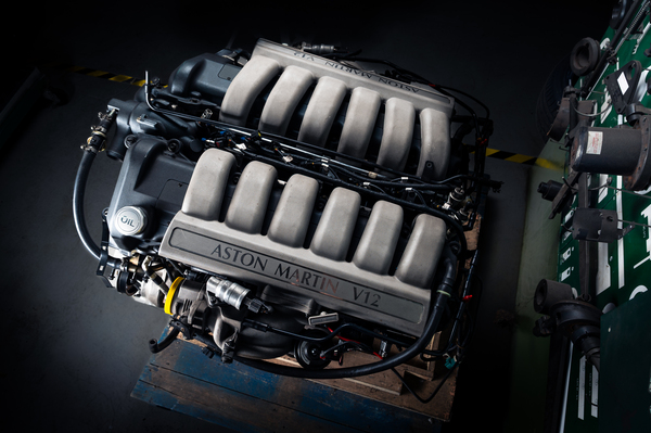 V12 AM11 VANQUISH ENGINE - CD33-6007-AA-REMAN