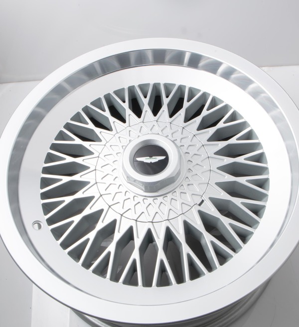 Aston Martin AMV8 Ronal Wheel (1X) - 36-27728